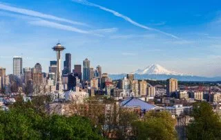 Seattle skyline with space needle and mount rainier in view